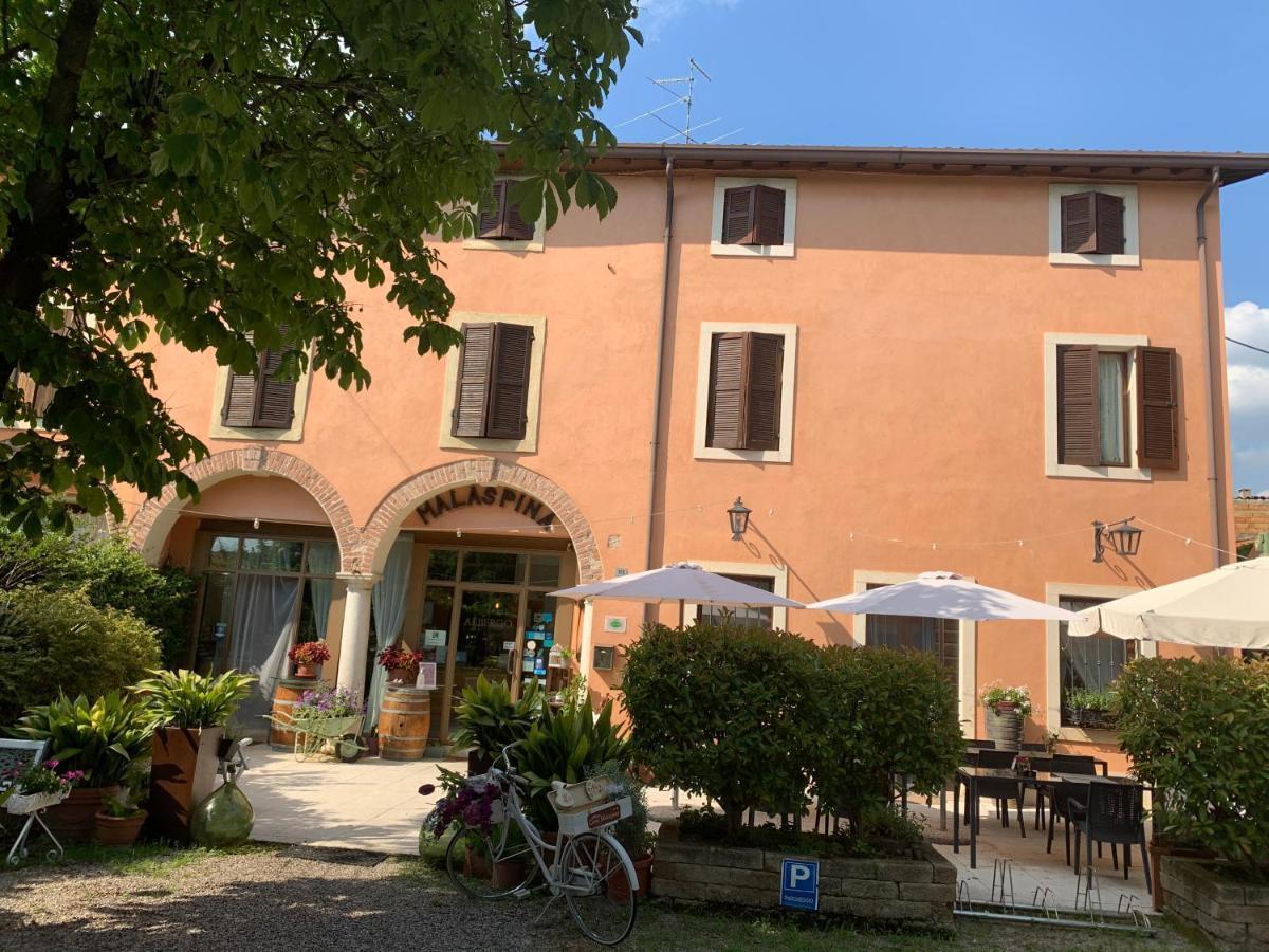 Boutique Hotel Corte Malaspina Castelnuovo del Garda Luaran gambar