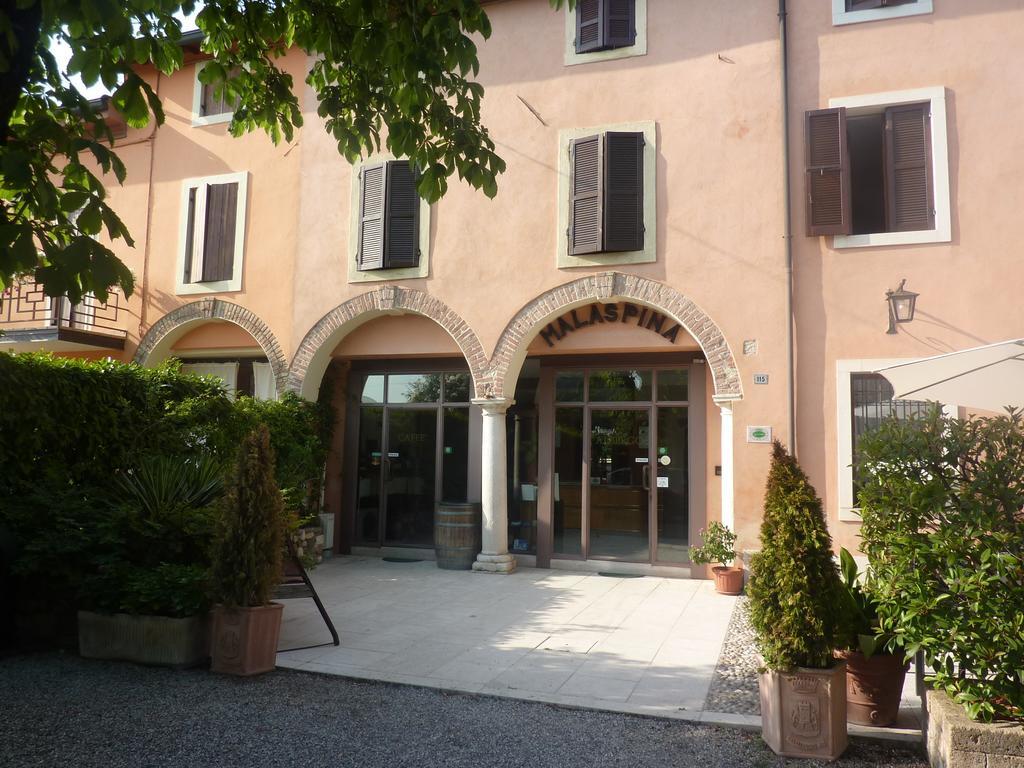 Boutique Hotel Corte Malaspina Castelnuovo del Garda Luaran gambar