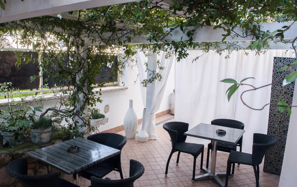 Boutique Hotel Corte Malaspina Castelnuovo del Garda Luaran gambar