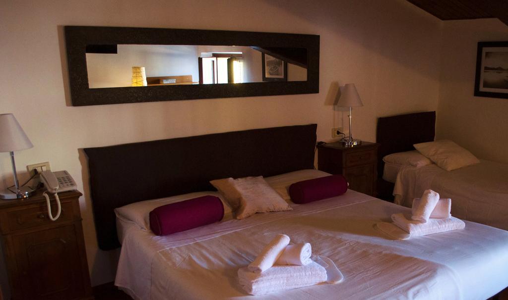 Boutique Hotel Corte Malaspina Castelnuovo del Garda Luaran gambar