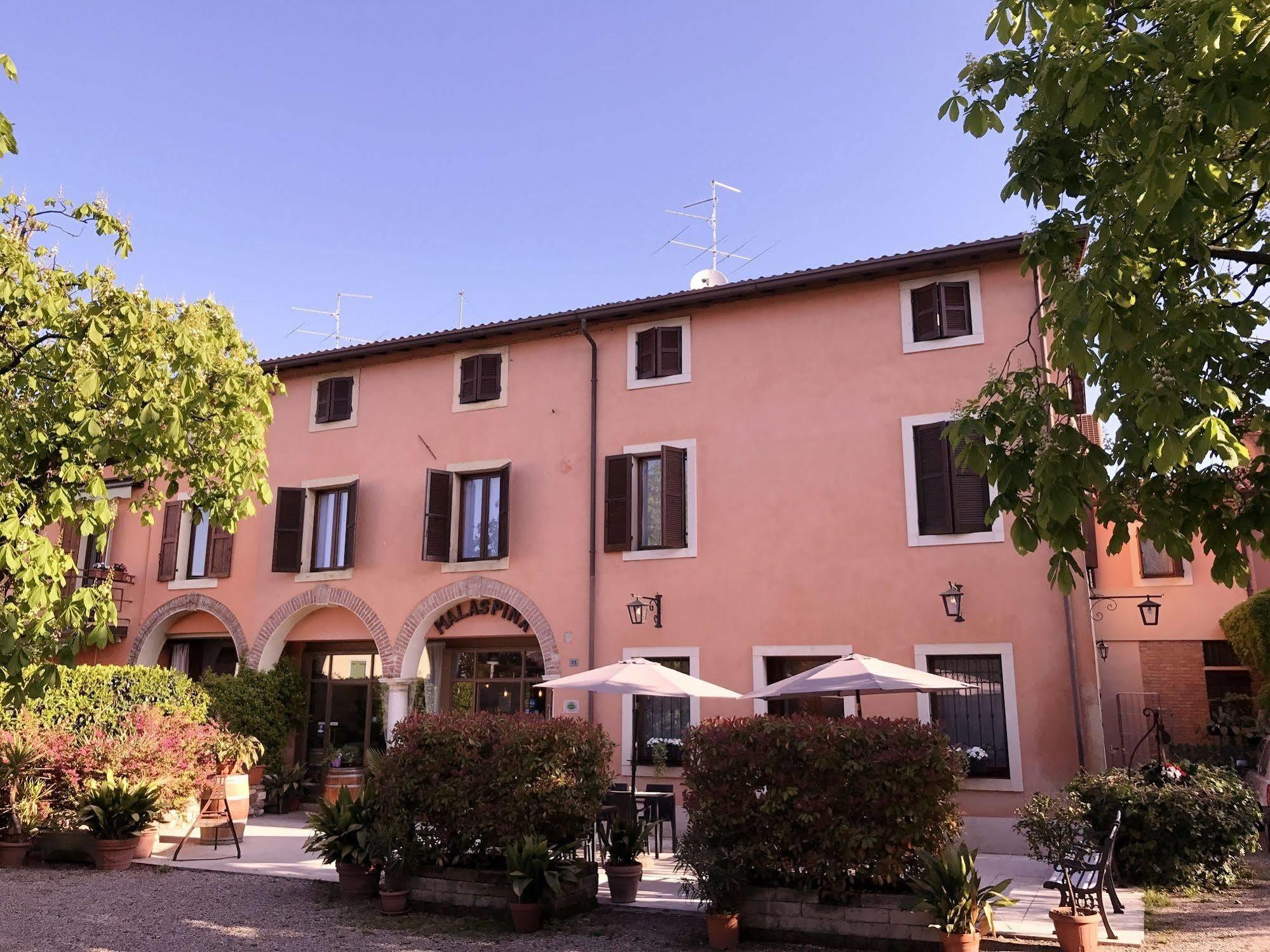 Boutique Hotel Corte Malaspina Castelnuovo del Garda Luaran gambar
